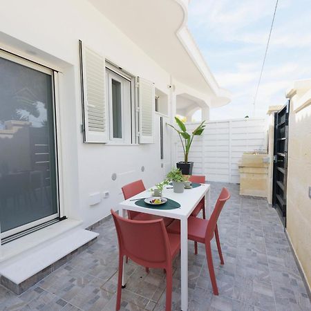 Salentin Home - Sunrelax Сан-П'єтро-ін-Беванья Екстер'єр фото